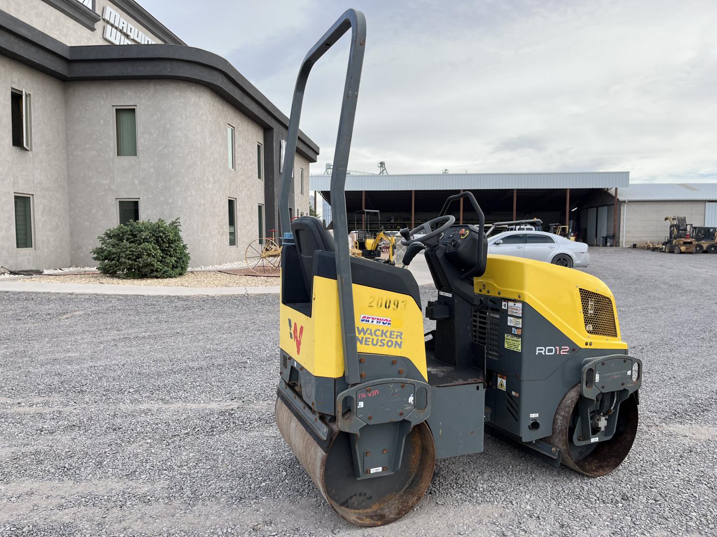 ./imagenes/INVOICE/2019/18087/COMPACTADOR WACKER NEUSON RD12A (3).JPG